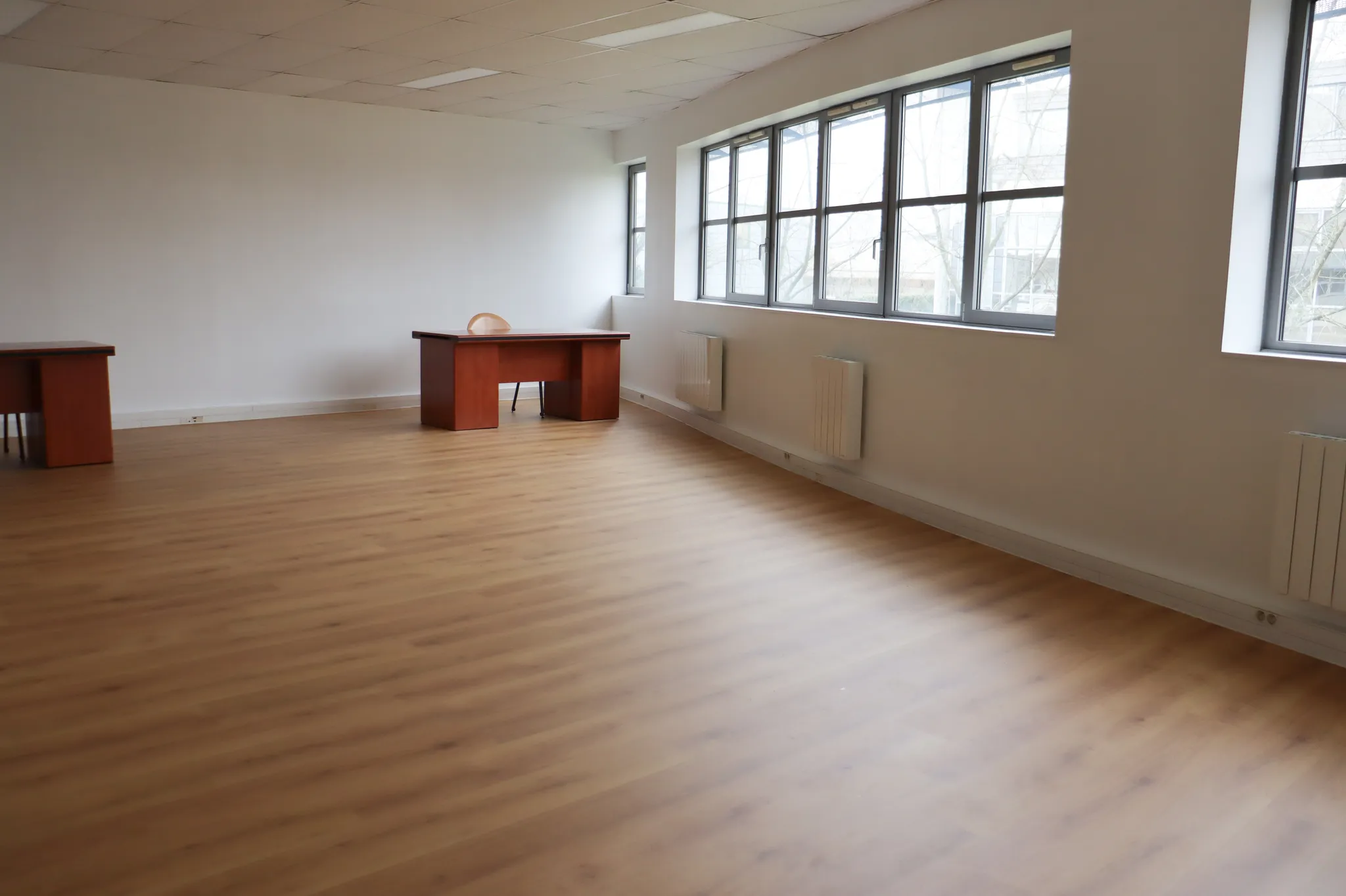 Bureau 12 - 58M²